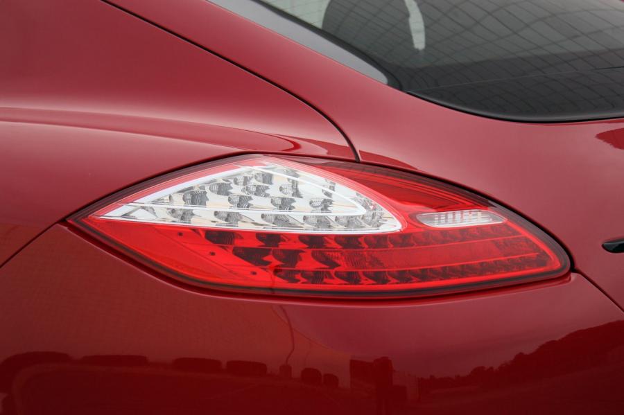  Porsche Panamera GTS 2013 года  (фото 5 из 52)
